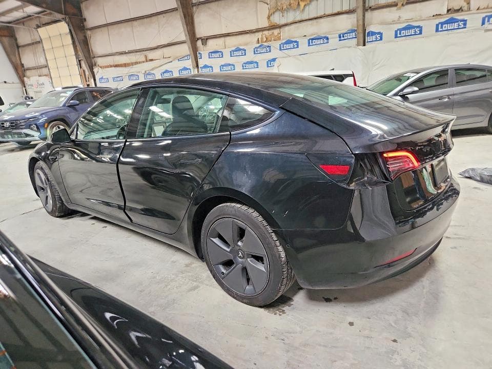 2022 TESLA MODEL 3 2