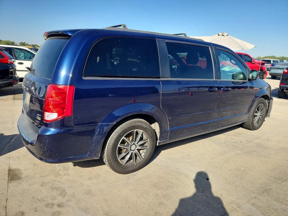 2017 DODGE GRAND CARAVAN GT 3