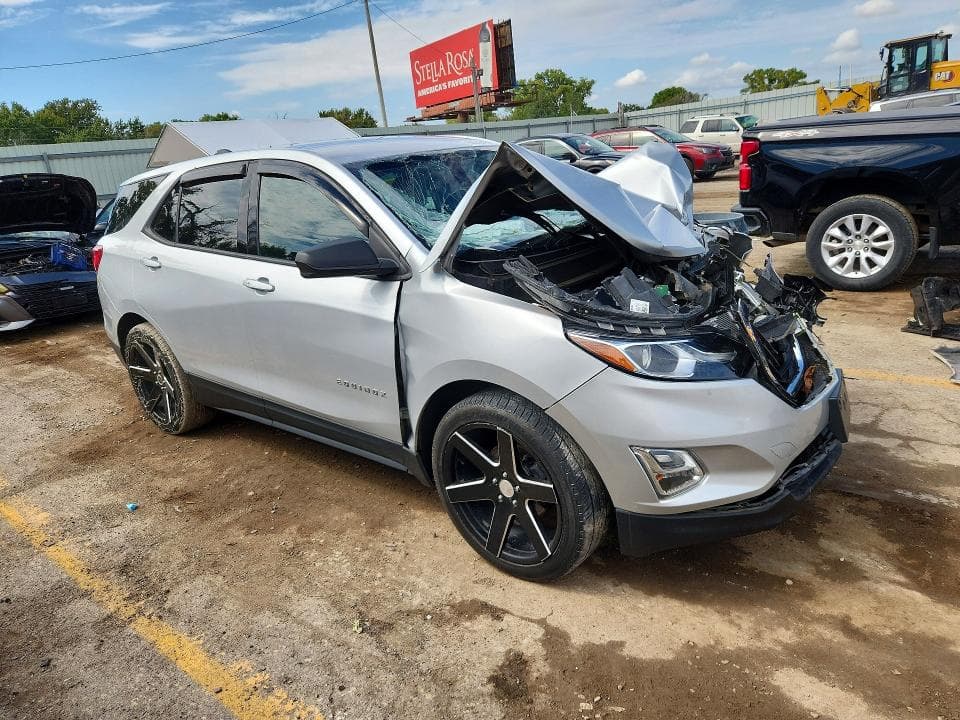 2019 CHEVROLET EQUINOX LS 4