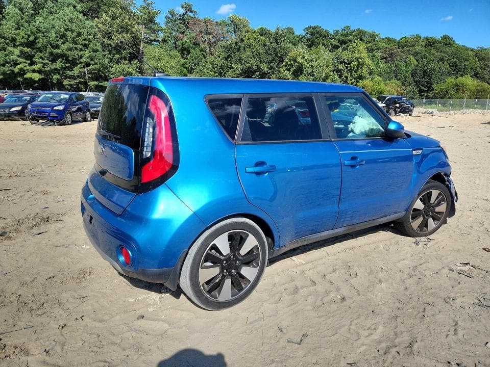 2017 KIA SOUL + 3