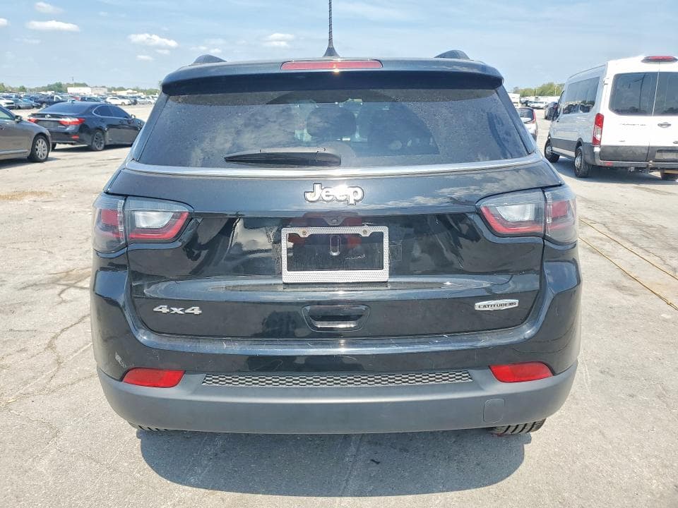 2022 JEEP COMPASS LATITUDE LUX 6