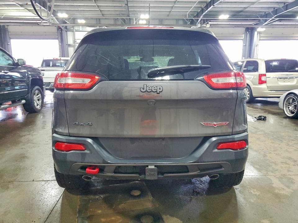 2017 JEEP CHEROKEE TRAILHAWK 6