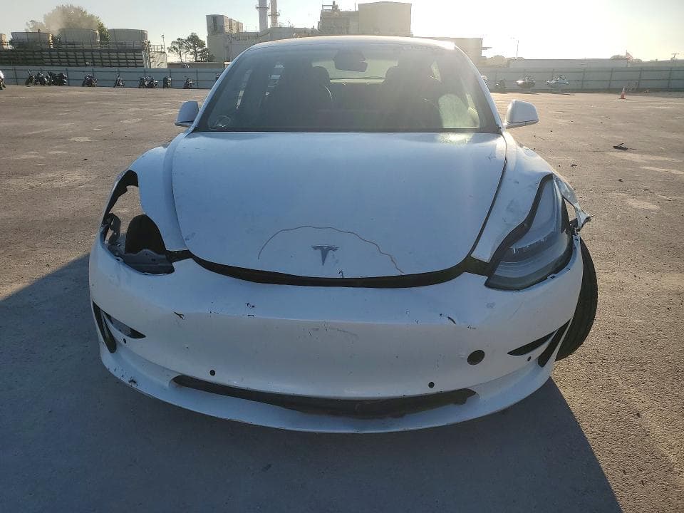 2019 TESLA MODEL 3 5