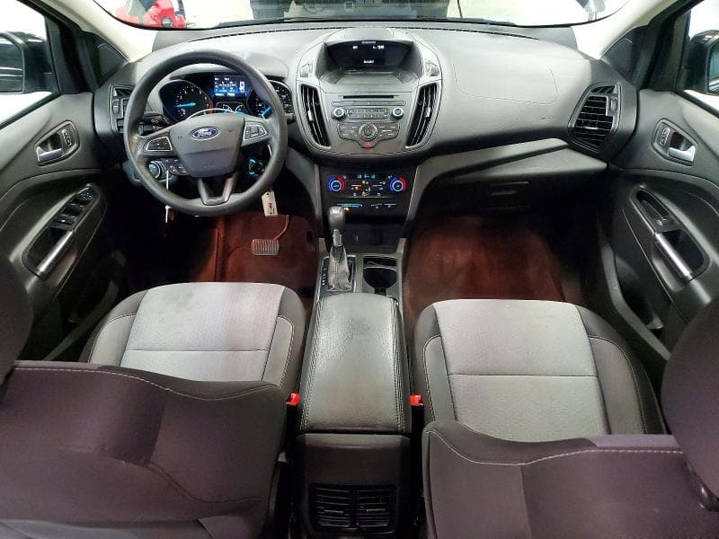 2017 FORD ESCAPE SE 8