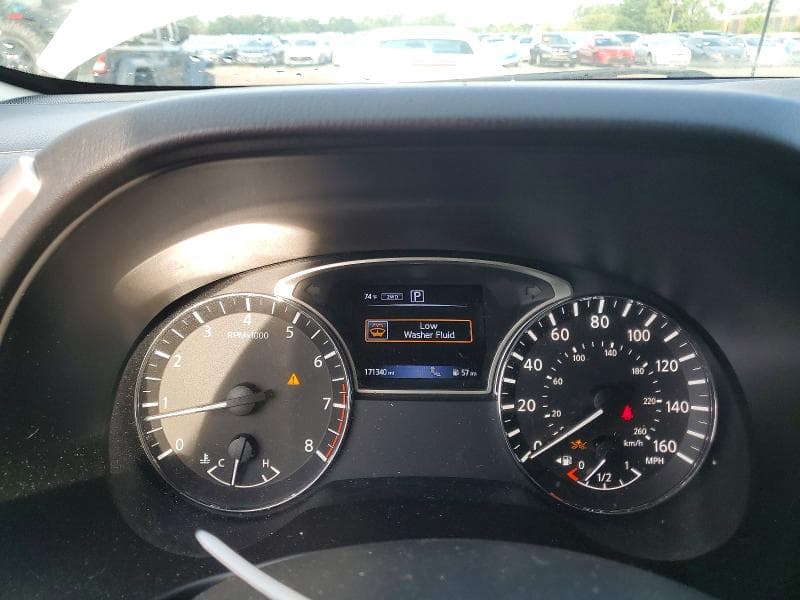 2017 NISSAN PATHFINDER PLATINUM 9