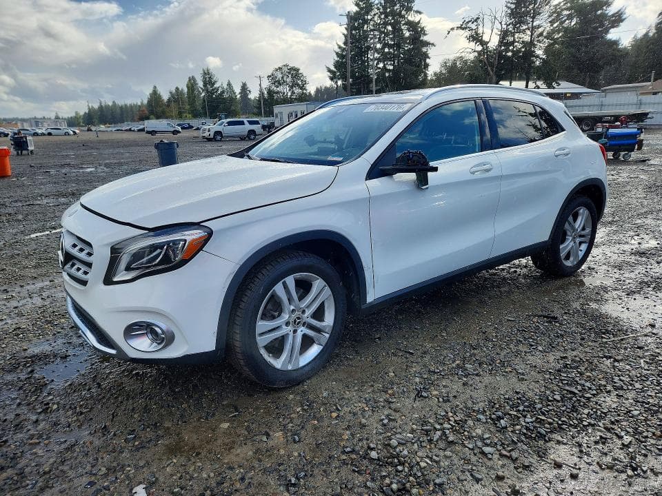 2019 MERCEDES-BENZ GLA 250 - 1