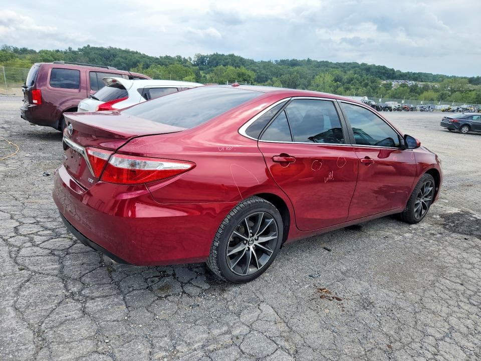 2017 TOYOTA CAMRY XSE V6 3