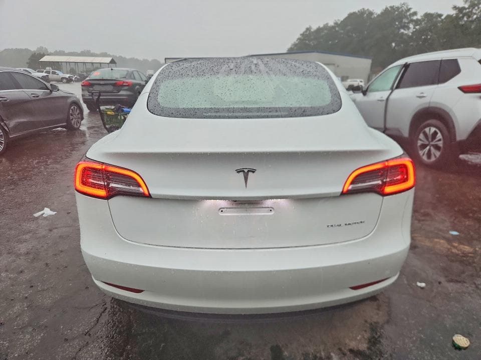 2022 TESLA MODEL 3 6