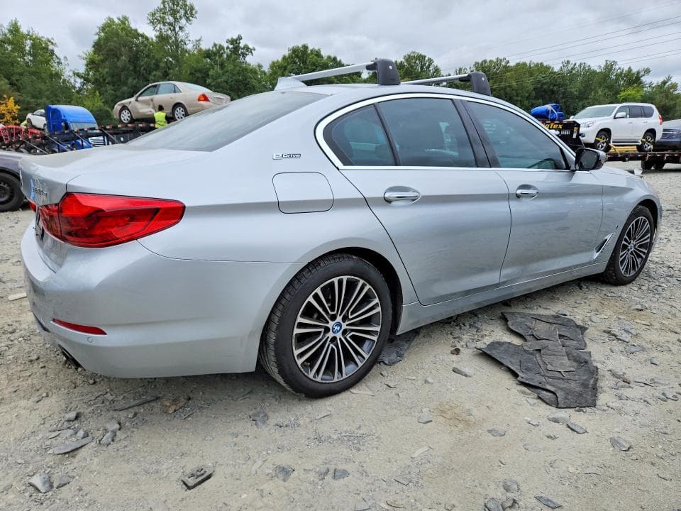 2018 BMW 530XE 3