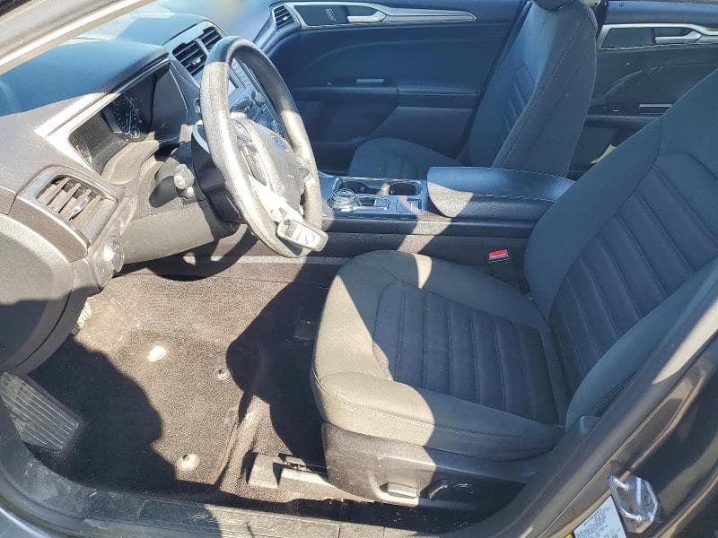 2017 FORD FUSION SE 7
