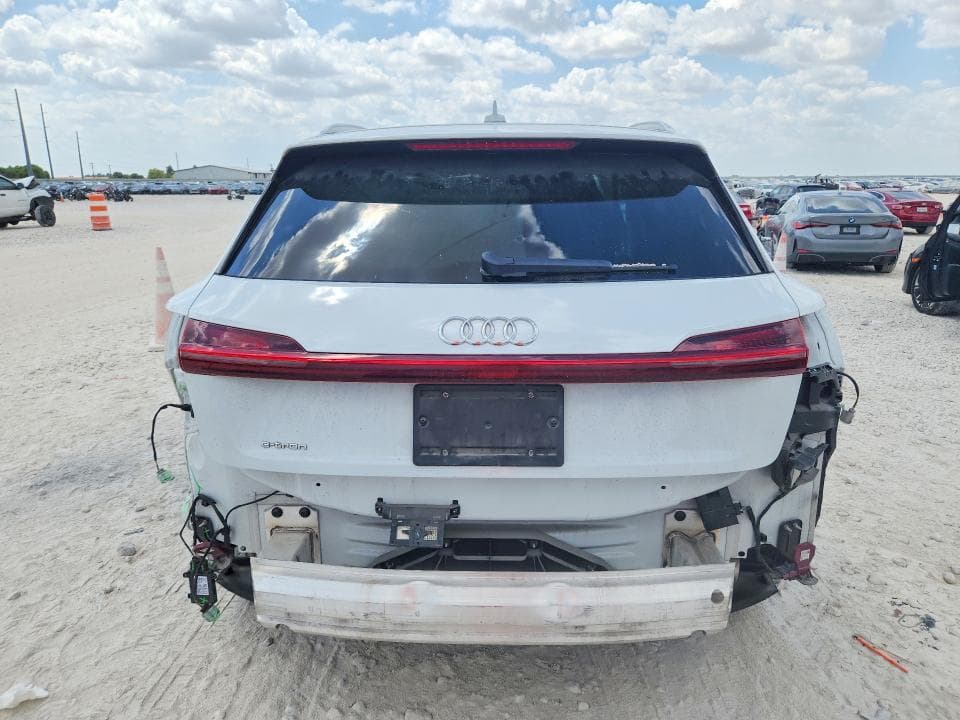 2019 AUDI E-TRON PREMIUM PLUS 6