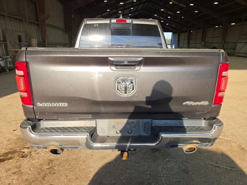 2019 RAM 1500 LARAMIE 6