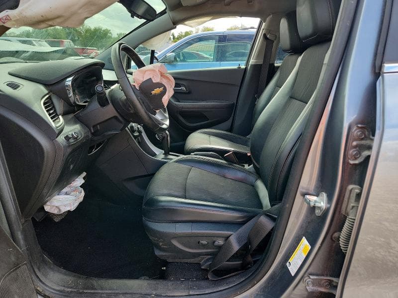 2019 CHEVROLET TRAX 1LT 7