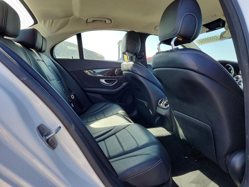 2017 MERCEDES-BENZ C 300 10