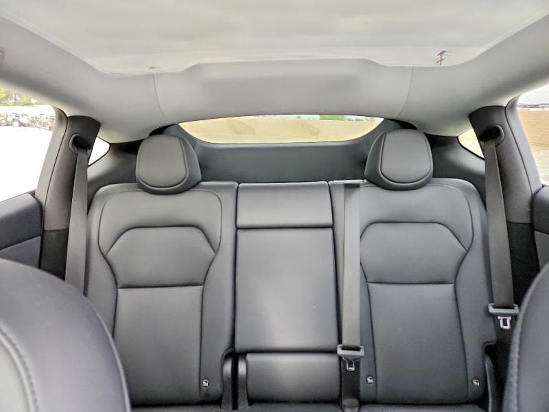 2026 TESLA MODEL Y 10