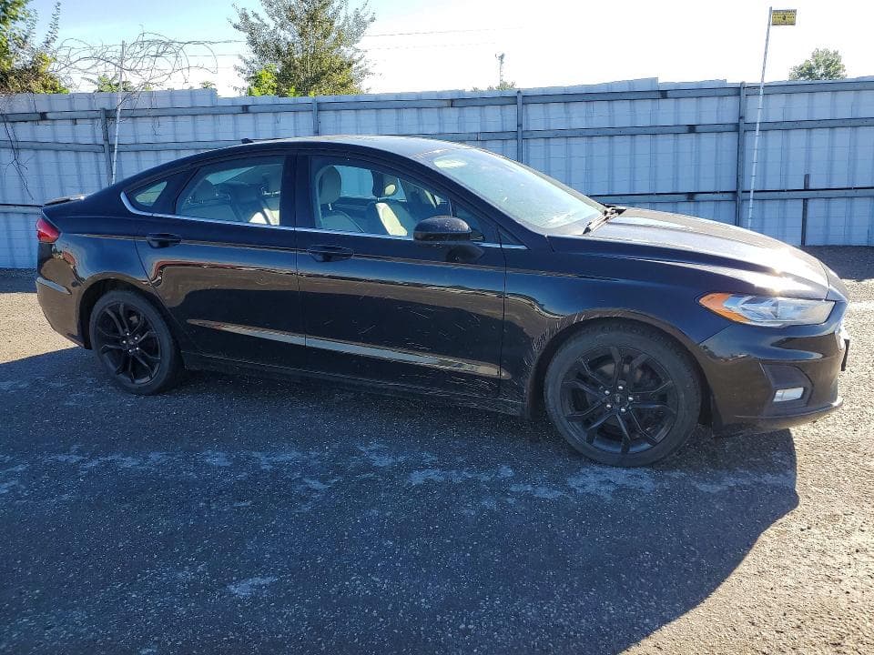 2019 FORD FUSION SE 4