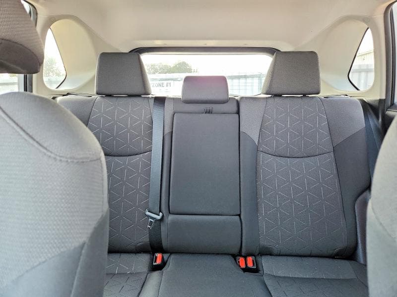 2019 TOYOTA RAV4 LE 10