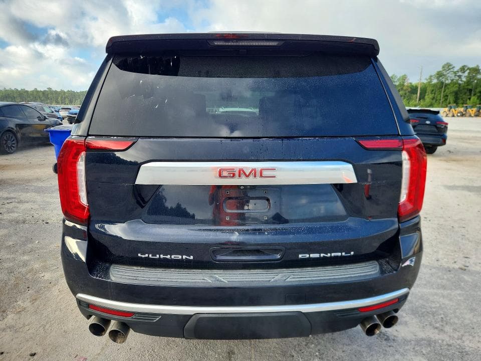 2021 GMC YUKON DENALI 6