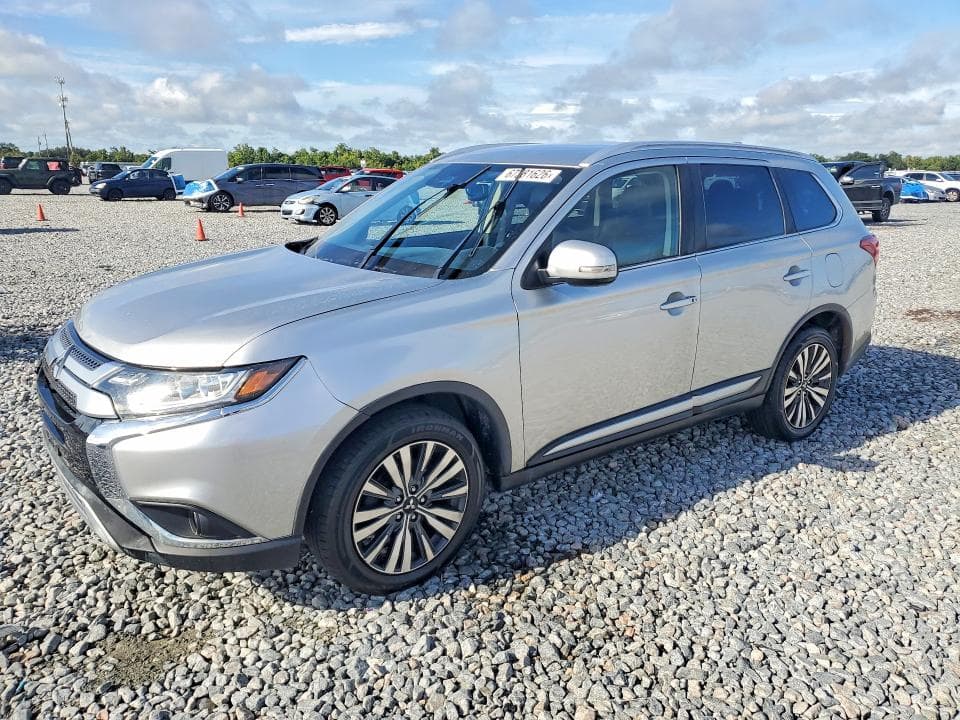 2020 MITSUBISHI OUTLANDER SE - 1