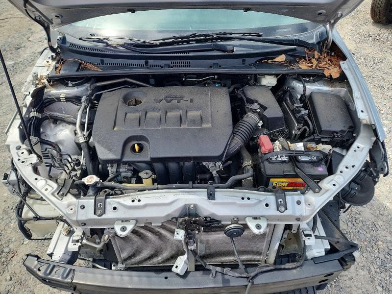 2019 TOYOTA COROLLA SE 11