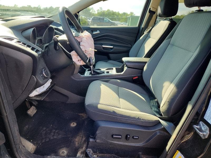 2017 FORD ESCAPE SE 7