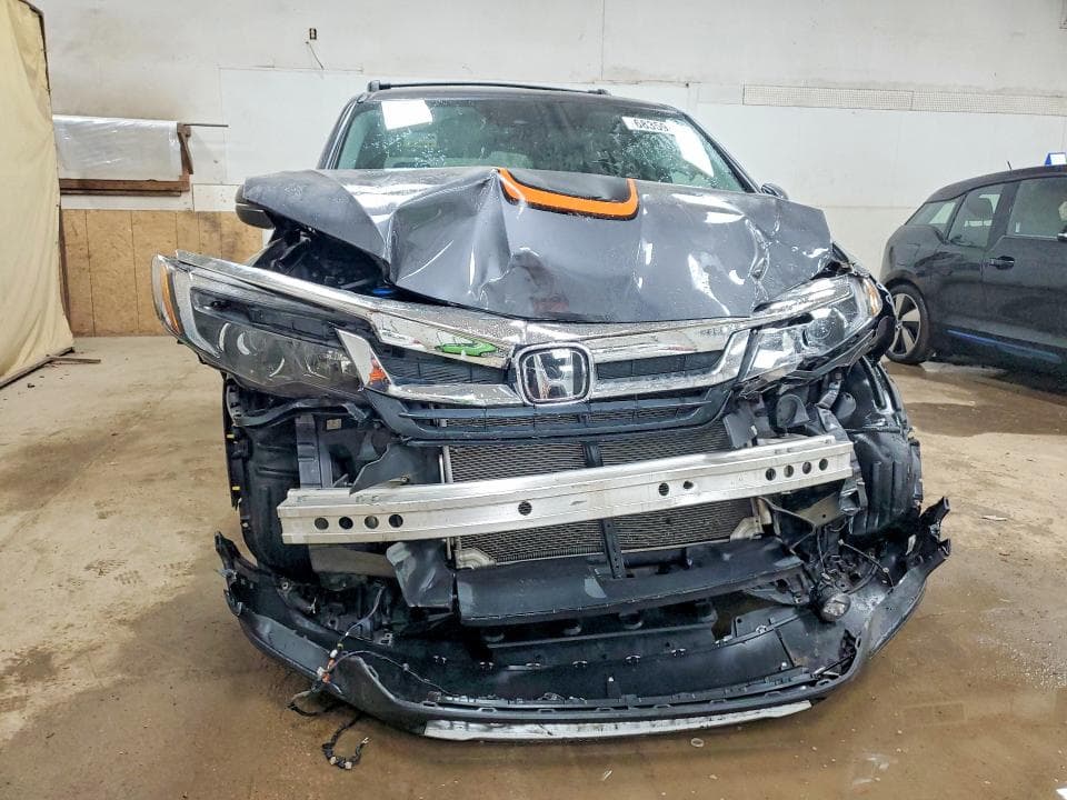 2020 HONDA PILOT EX 5