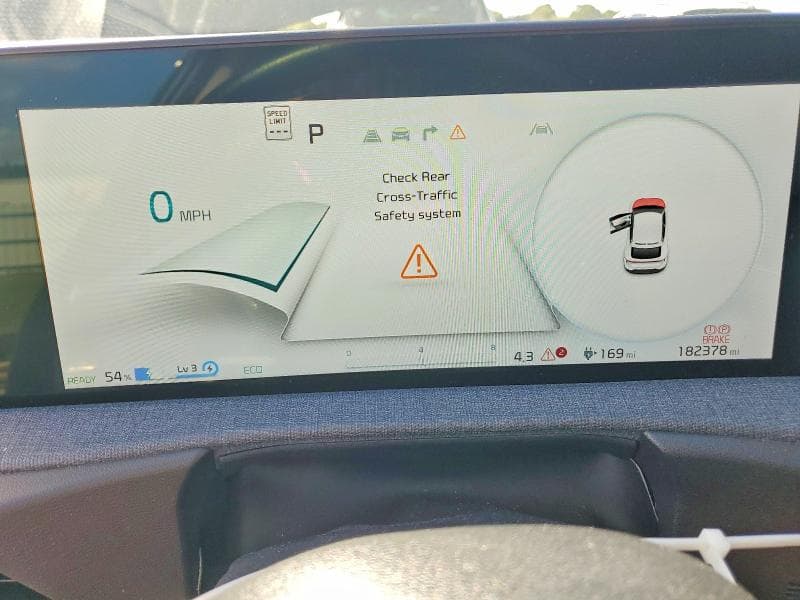 2023 KIA EV6 WIND 9