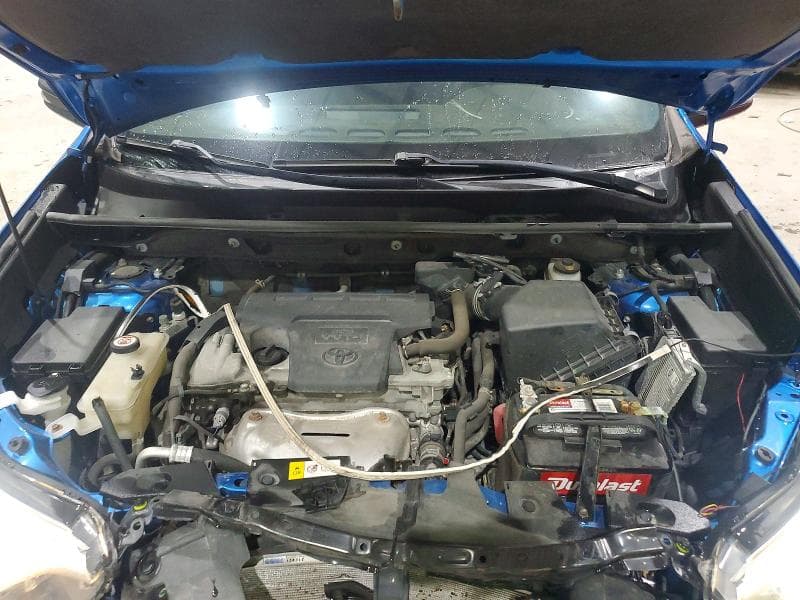 2017 TOYOTA RAV4 SE 12