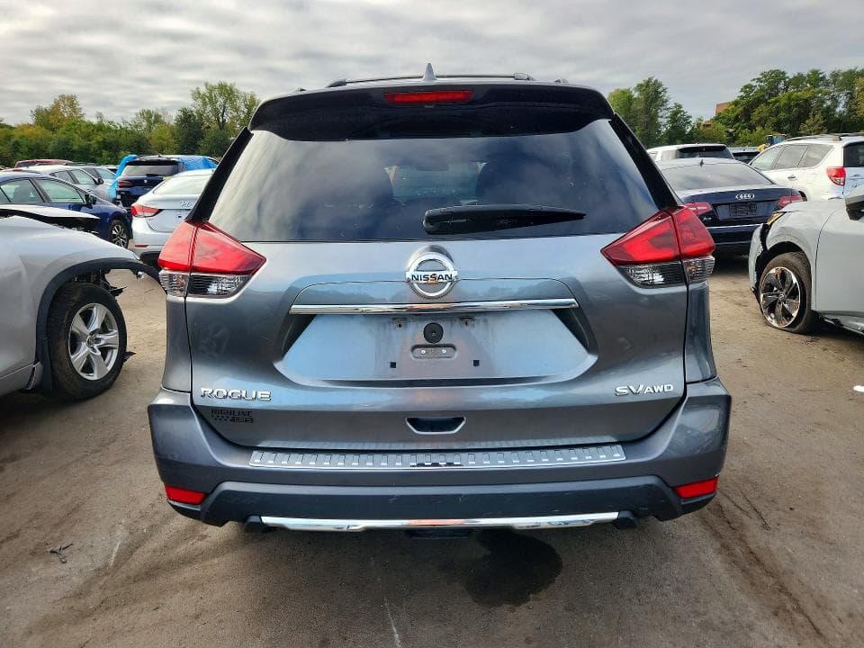 2017 NISSAN ROGUE SV 6