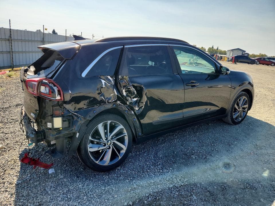 2017 KIA NIRO EX 3