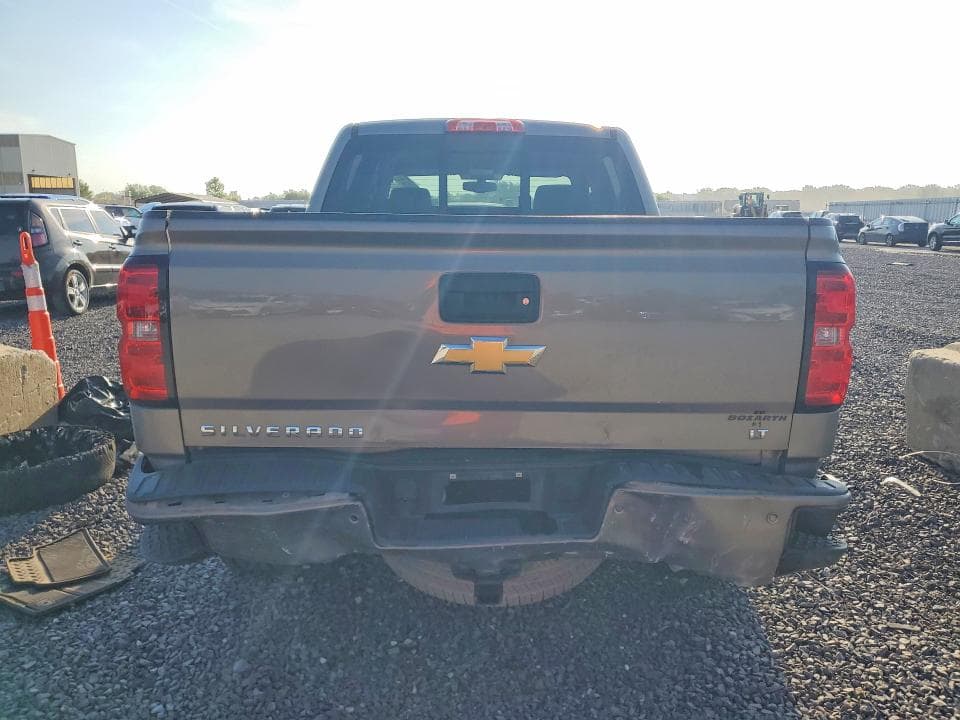 2017 CHEVROLET SILVERADO K1500 LT 6