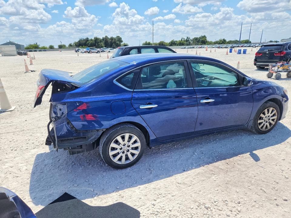 2019 NISSAN SENTRA S 3