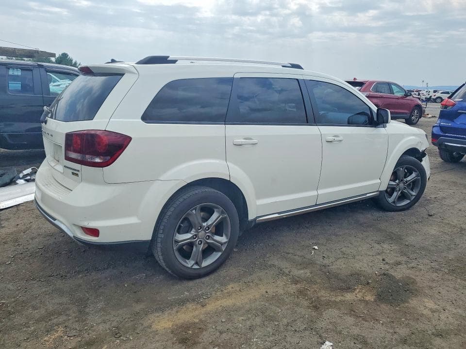 2017 DODGE JOURNEY CROSSROAD 3