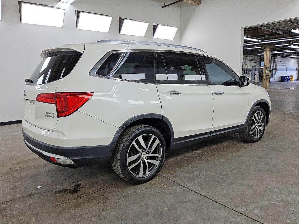 2017 HONDA PILOT ELITE 3