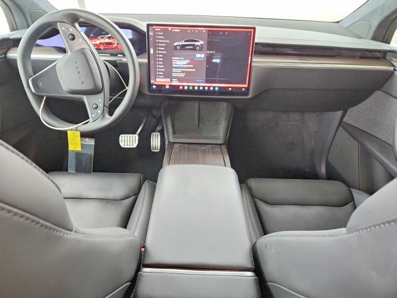 2024 TESLA MODEL X 8