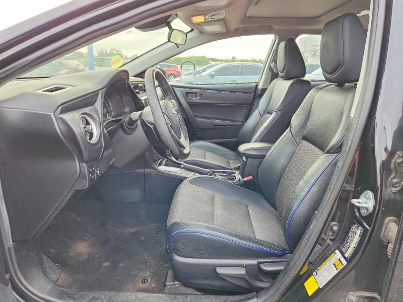 2017 TOYOTA COROLLA SE 7
