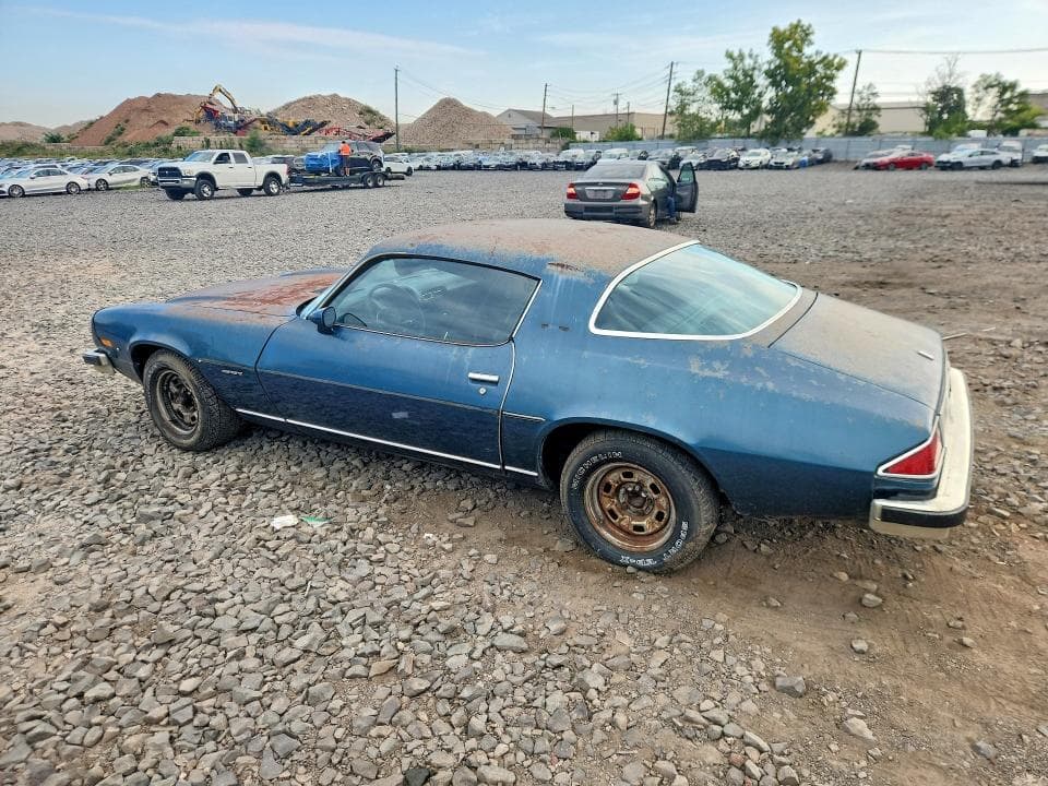 1977 CHEVROLET CAMARO 2