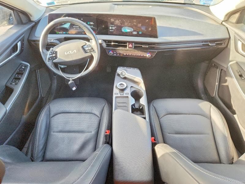 2024 KIA EV6 WIND 8