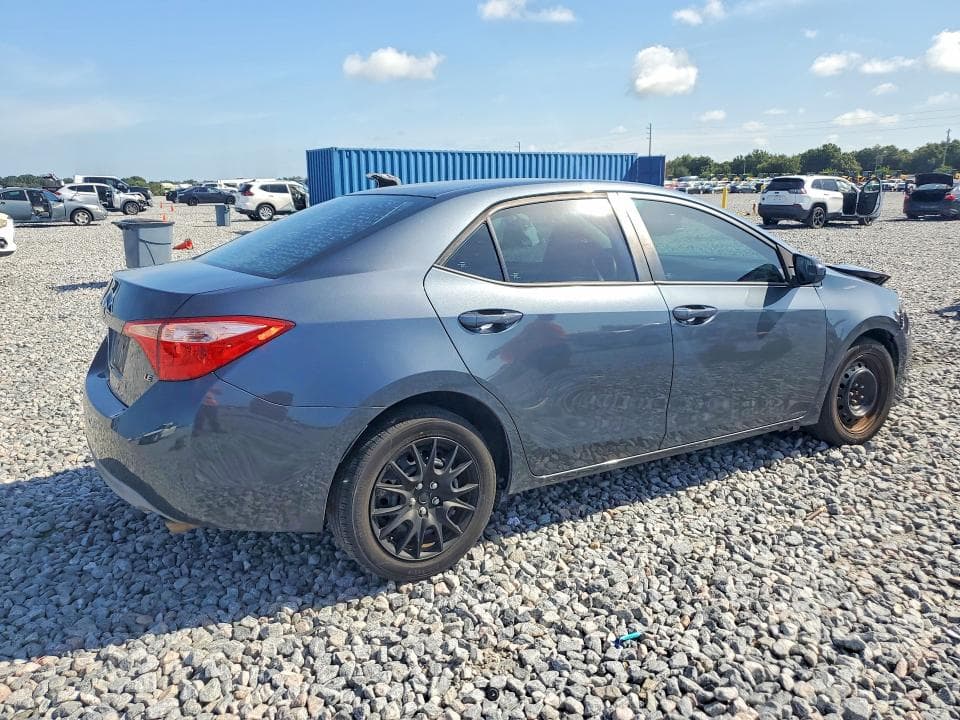 2019 TOYOTA COROLLA LE 3