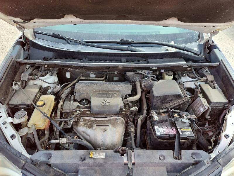 2017 TOYOTA RAV4 LE 11