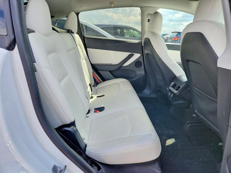 2020 TESLA MODEL Y 10