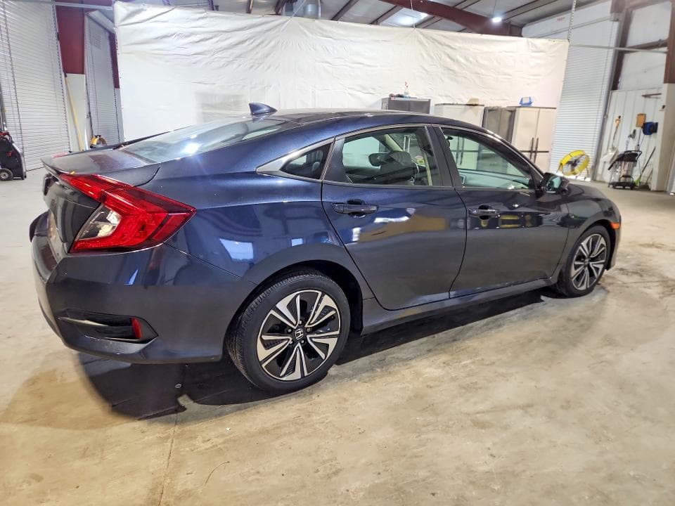 2018 HONDA CIVIC EX 3