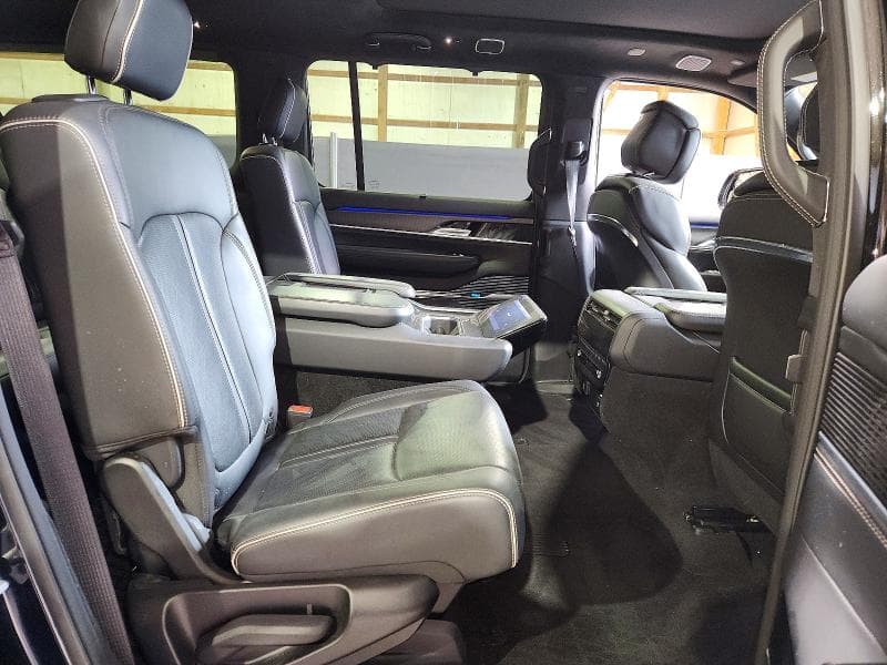 2024 JEEP GRAND WAGONEER L SERIES II 11