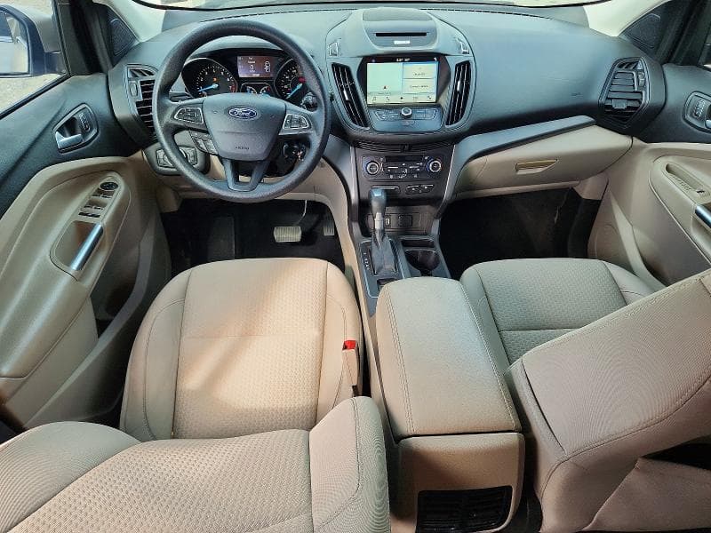 2017 FORD ESCAPE SE 8