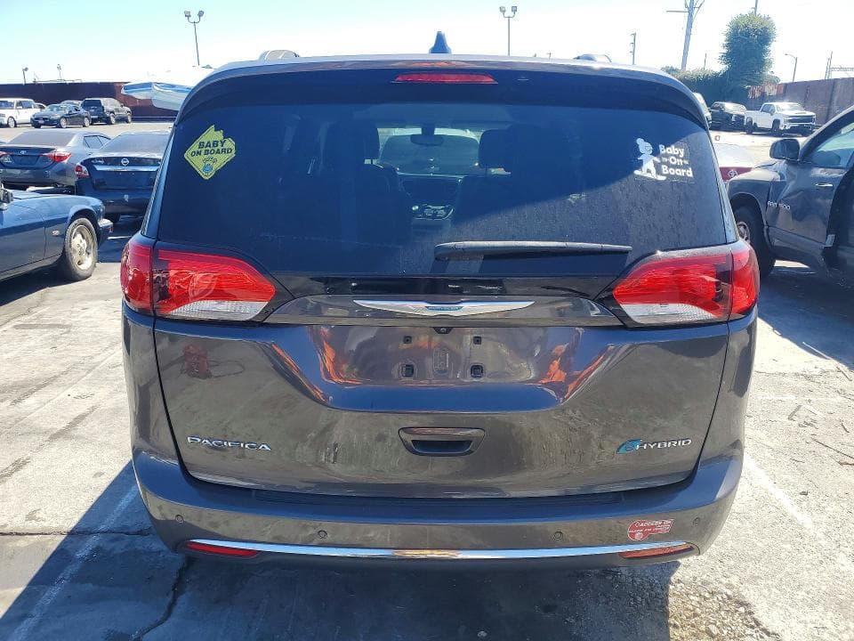 2018 CHRYSLER PACIFICA HYBRID TOURING L 6