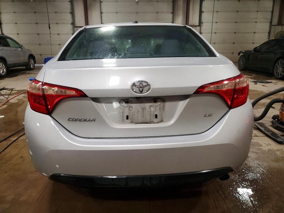 2017 TOYOTA COROLLA LE 6