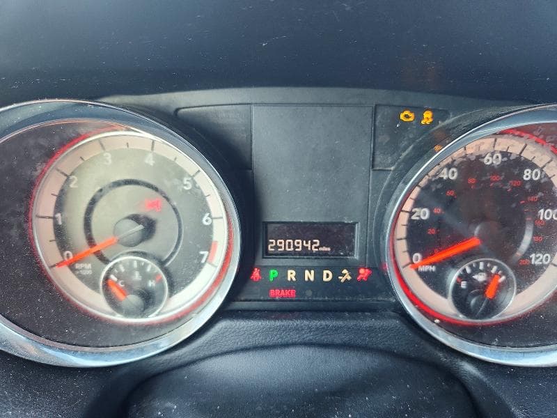 2020 DODGE GRAND CARAVAN SE 9