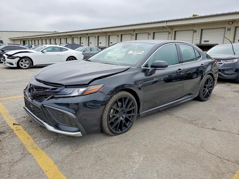 2024 TOYOTA CAMRY XSE