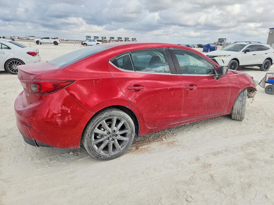 2018 MAZDA 3 TOURING 3