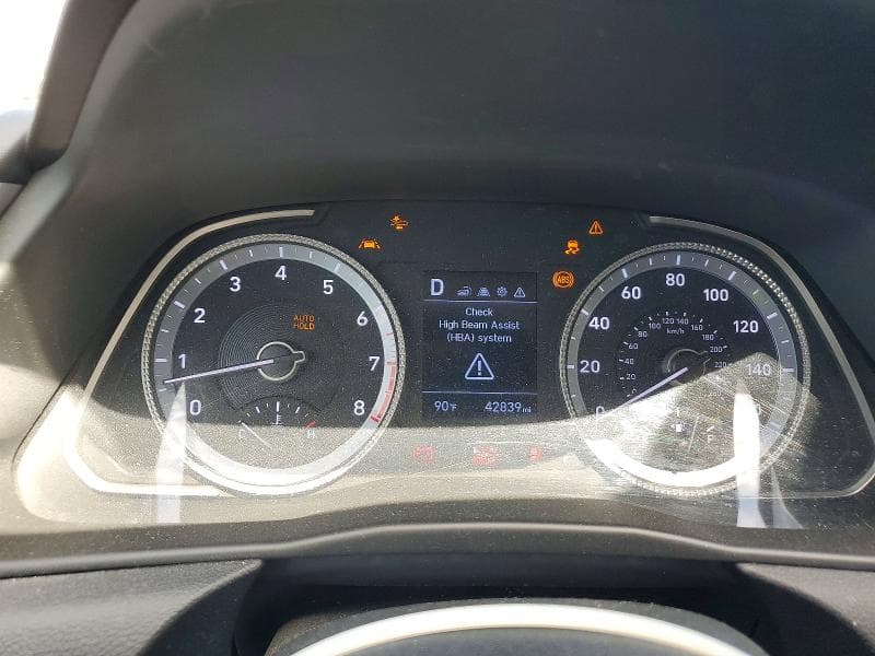 2022 HYUNDAI SONATA SE 9